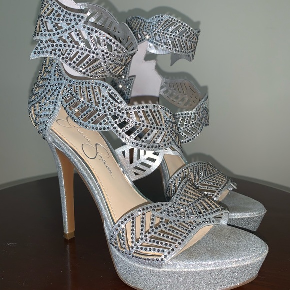 jessica simpson silver heels